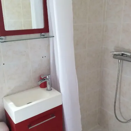 Apartment Proche *